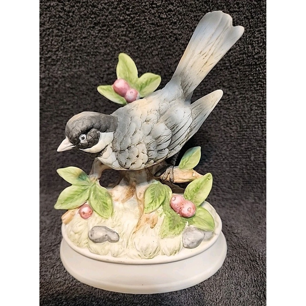 GORHAM Bisque Porcelain Bird Music Box "Lara's Theme"